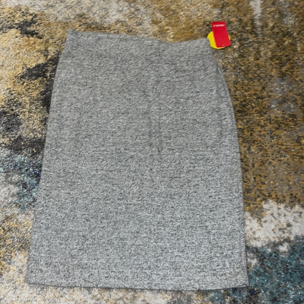 Forget 21 gray pencil skirt. Size M(US)